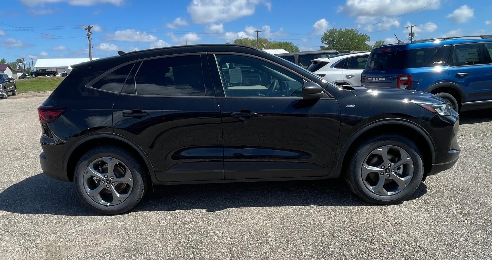 2025 Ford Escape ST-Line AWD