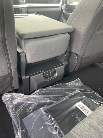 2025 Ford Super Duty F-250 SRW XL 4WD Crew Cab 6.75' Box