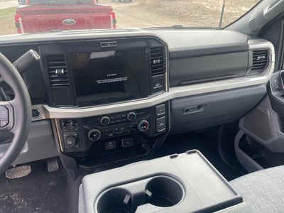 2025 Ford Super Duty F-250 SRW XL 4WD Crew Cab 6.75' Box