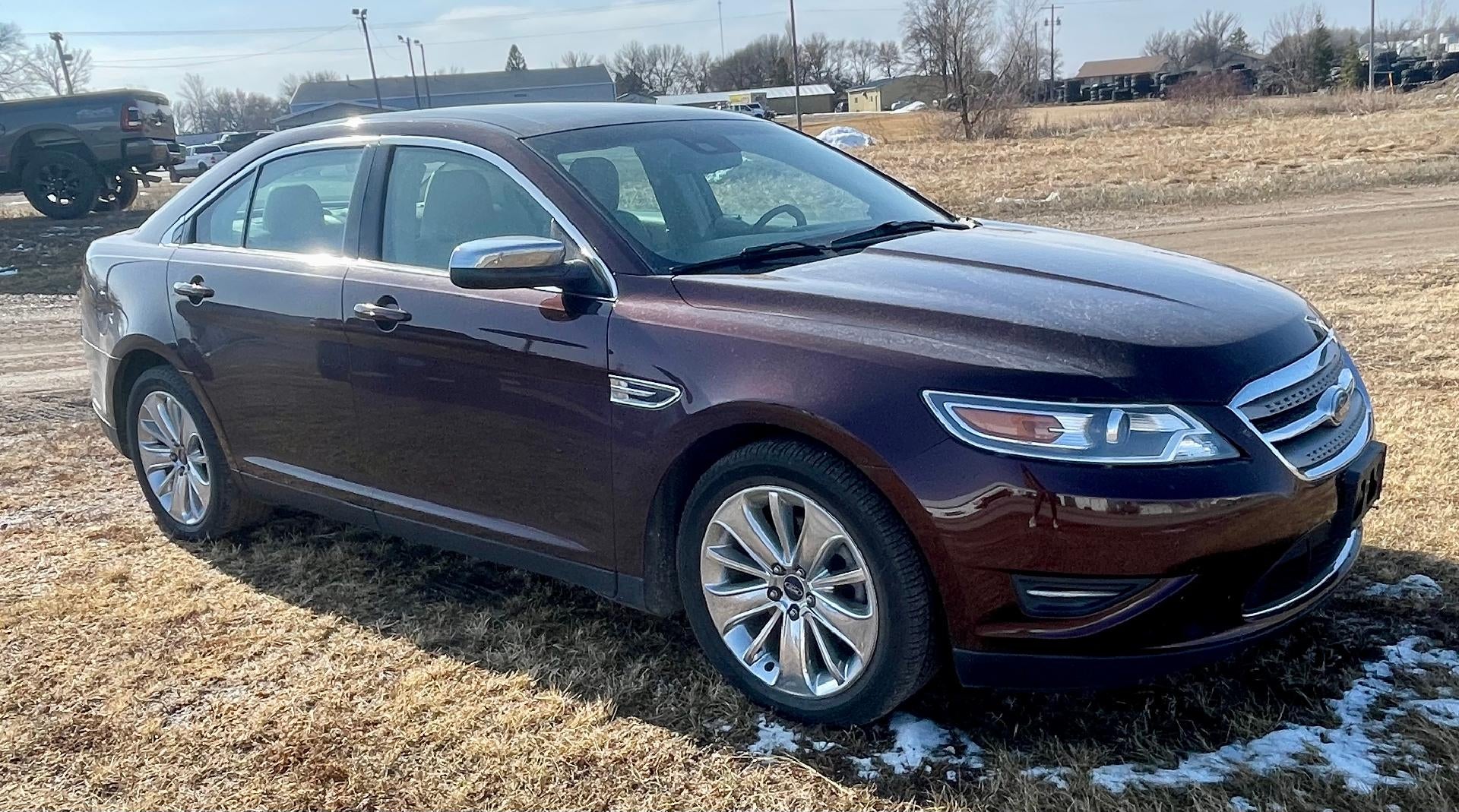 2010 Ford Taurus 4dr Sdn Limited FWD
