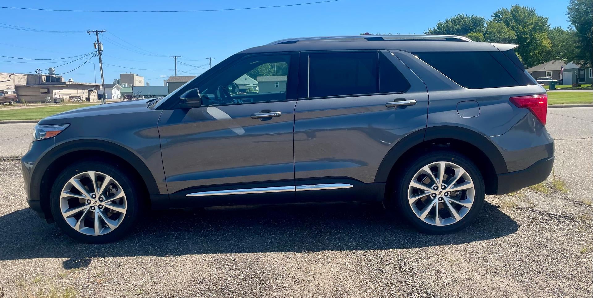 2021 Ford Explorer Platinum 4WD