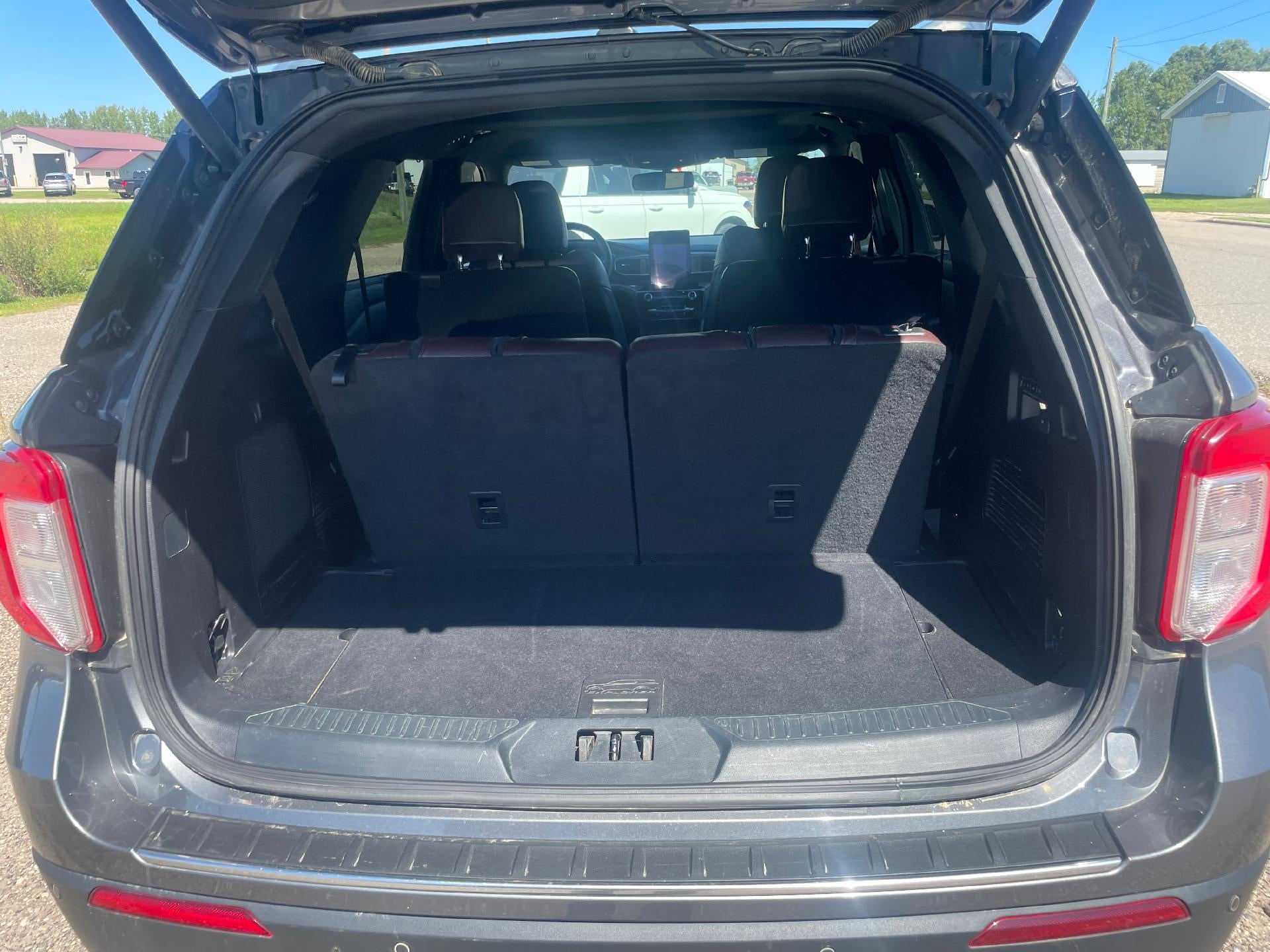 2021 Ford Explorer Platinum 4WD