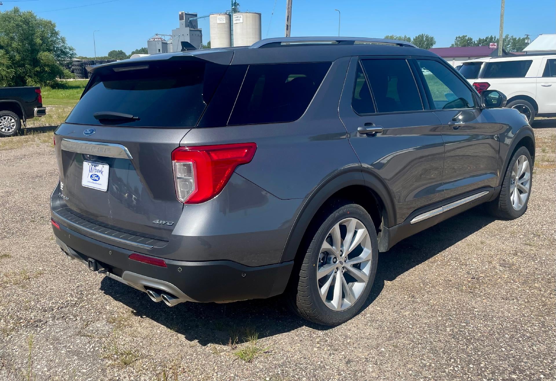 2021 Ford Explorer Platinum 4WD