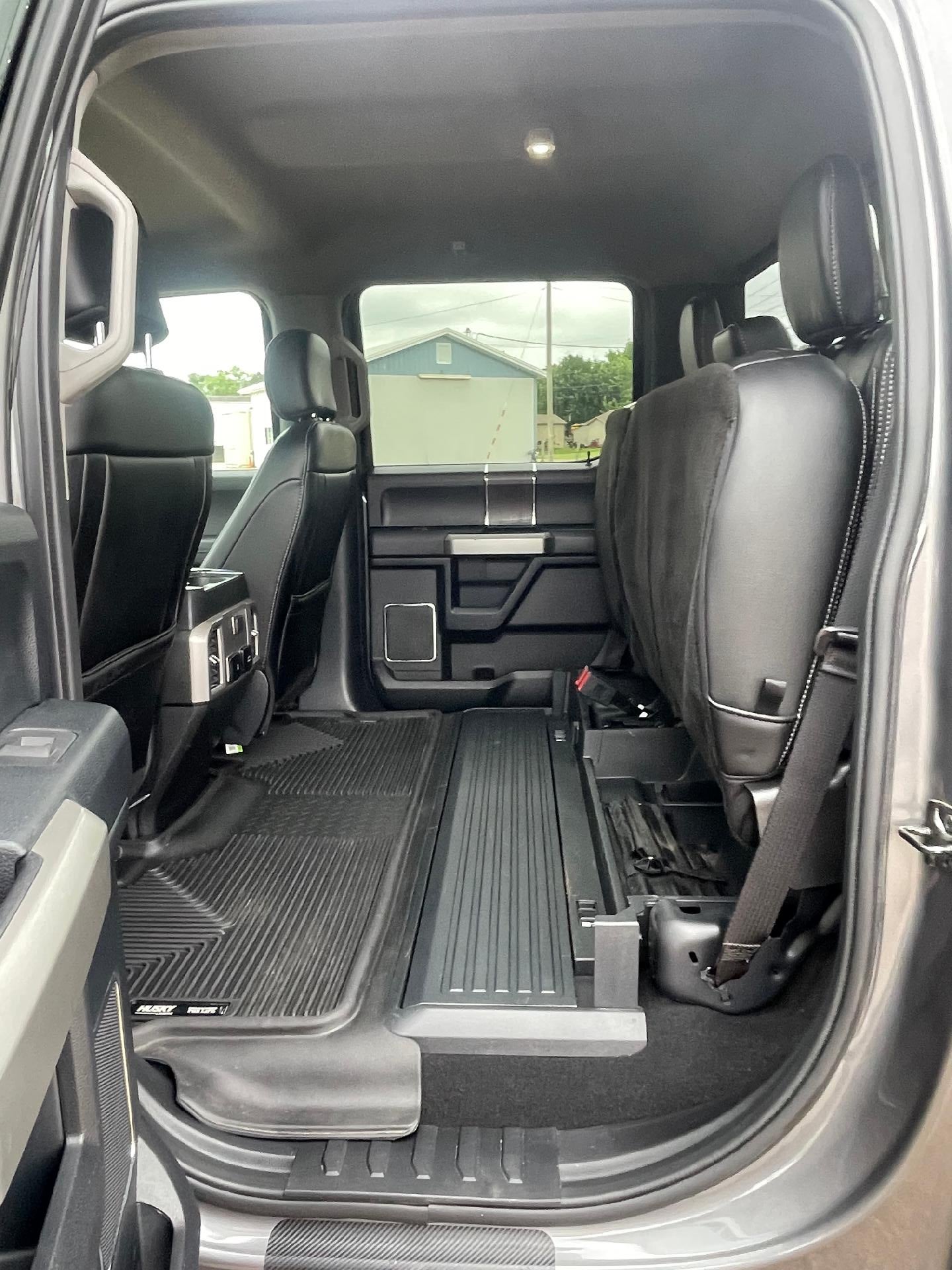 2021 Ford Super Duty F-250 SRW Lariat Tremor Pkg 4WD Crew Cab 6.75' Box