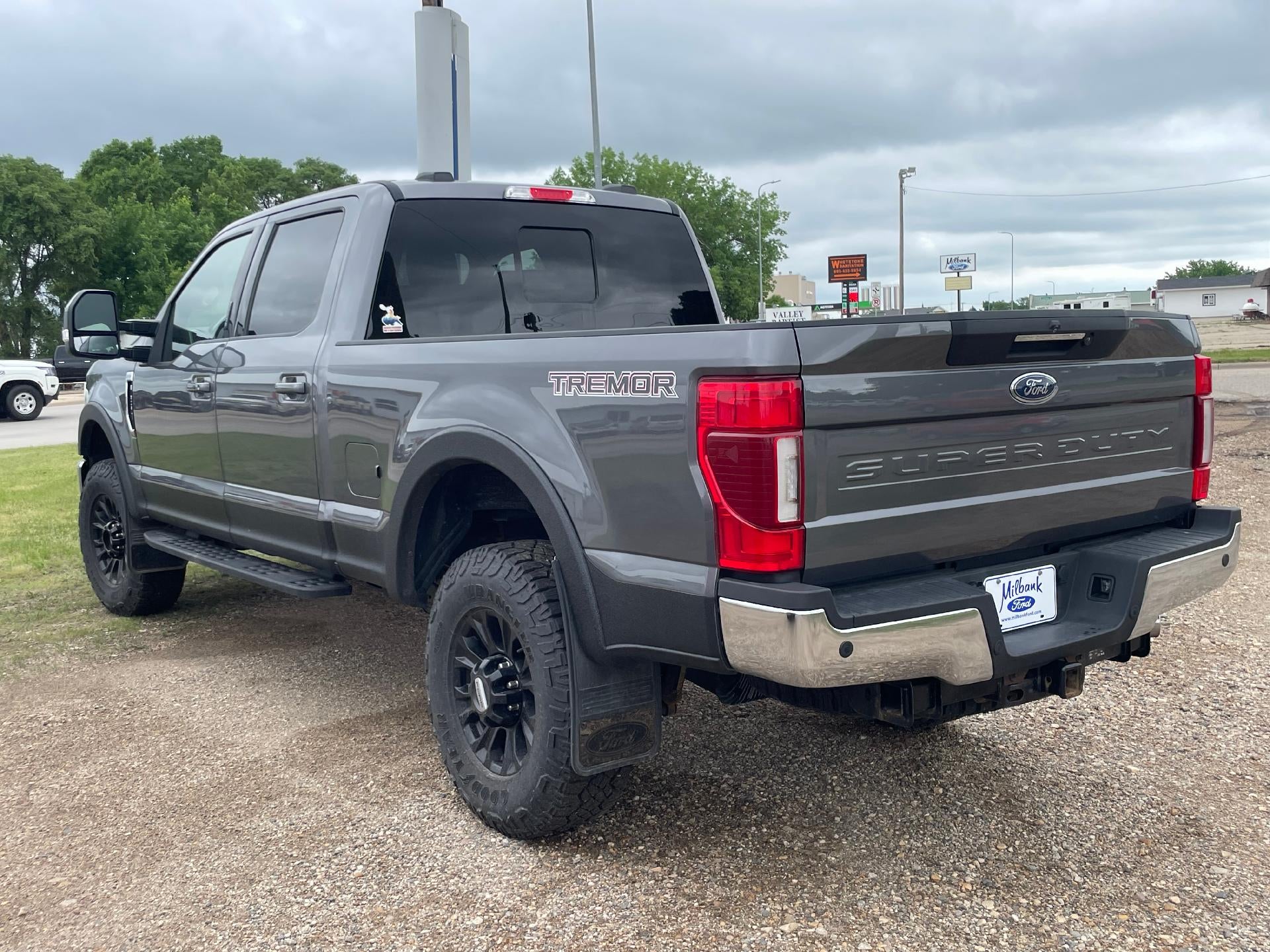 2021 Ford Super Duty F-250 SRW Lariat Tremor Pkg 4WD Crew Cab 6.75' Box