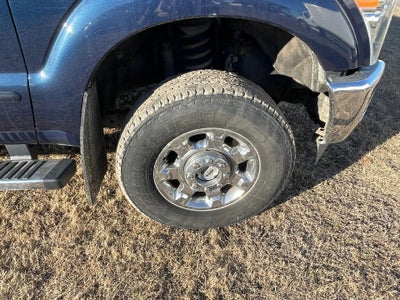 2014 Ford Super Duty F-350 SRW 4WD Crew Cab 6-3/4 Ft Box Lariat