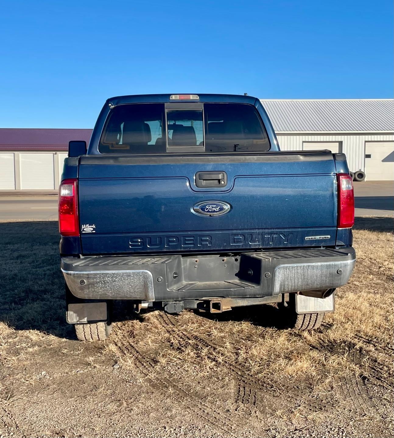 2014 Ford Super Duty F-350 SRW 4WD Crew Cab 6-3/4 Ft Box Lariat