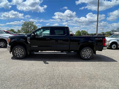 2017 Ford Super Duty F-350 SRW Lariat 4WD Crew Cab 6.75' Box