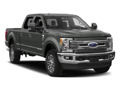 2017 Ford Super Duty F-350 SRW Lariat 4WD Crew Cab 6.75' Box