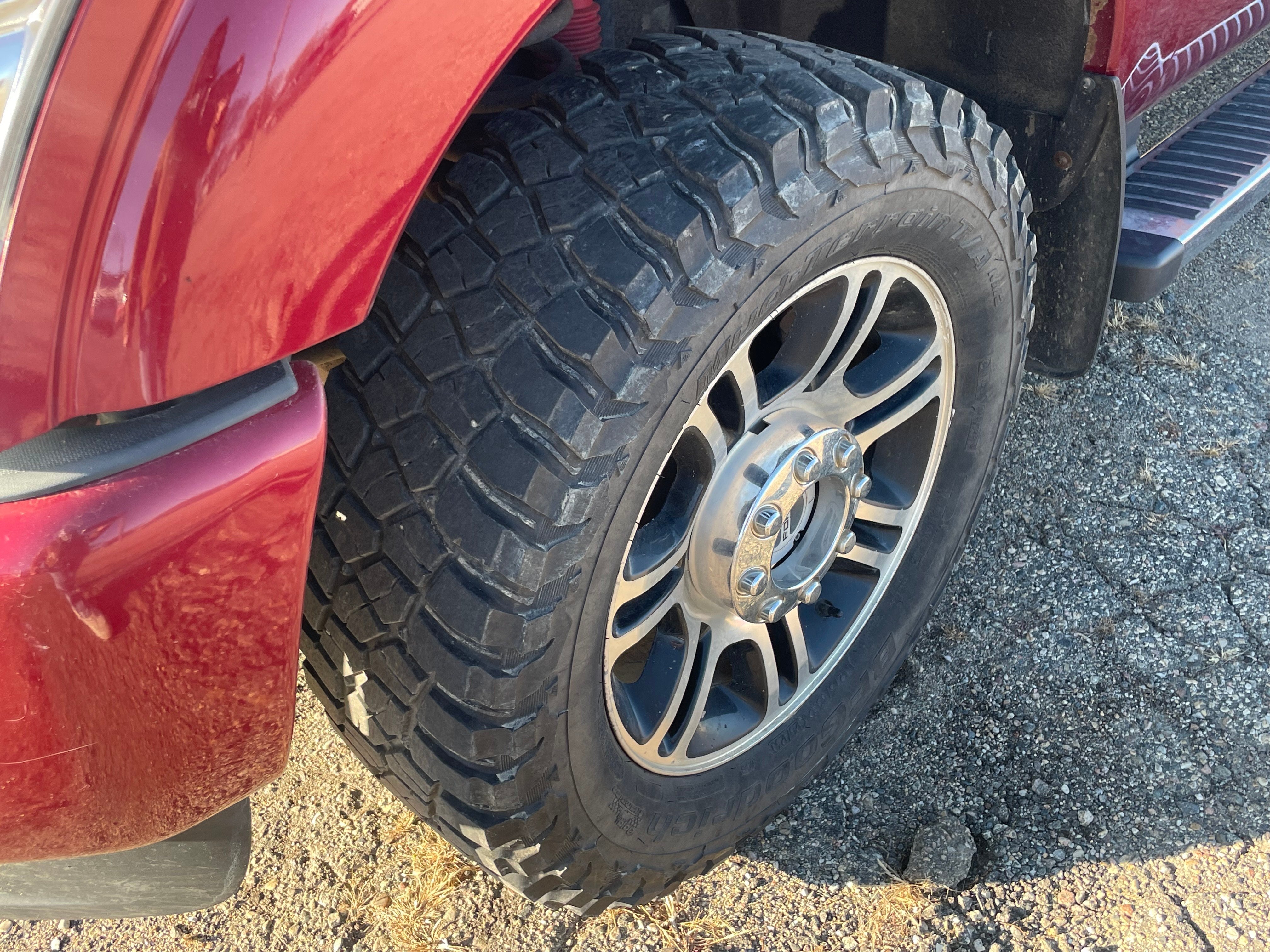 2014 Ford Super Duty F-350 SRW 4WD Crew Cab 6-3/4 Ft Box Platinum