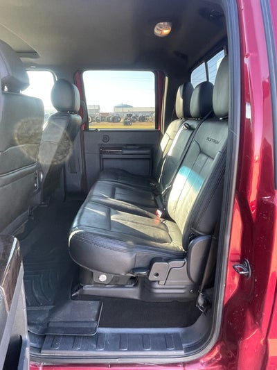 2014 Ford Super Duty F-350 SRW 4WD Crew Cab 6-3/4 Ft Box Platinum