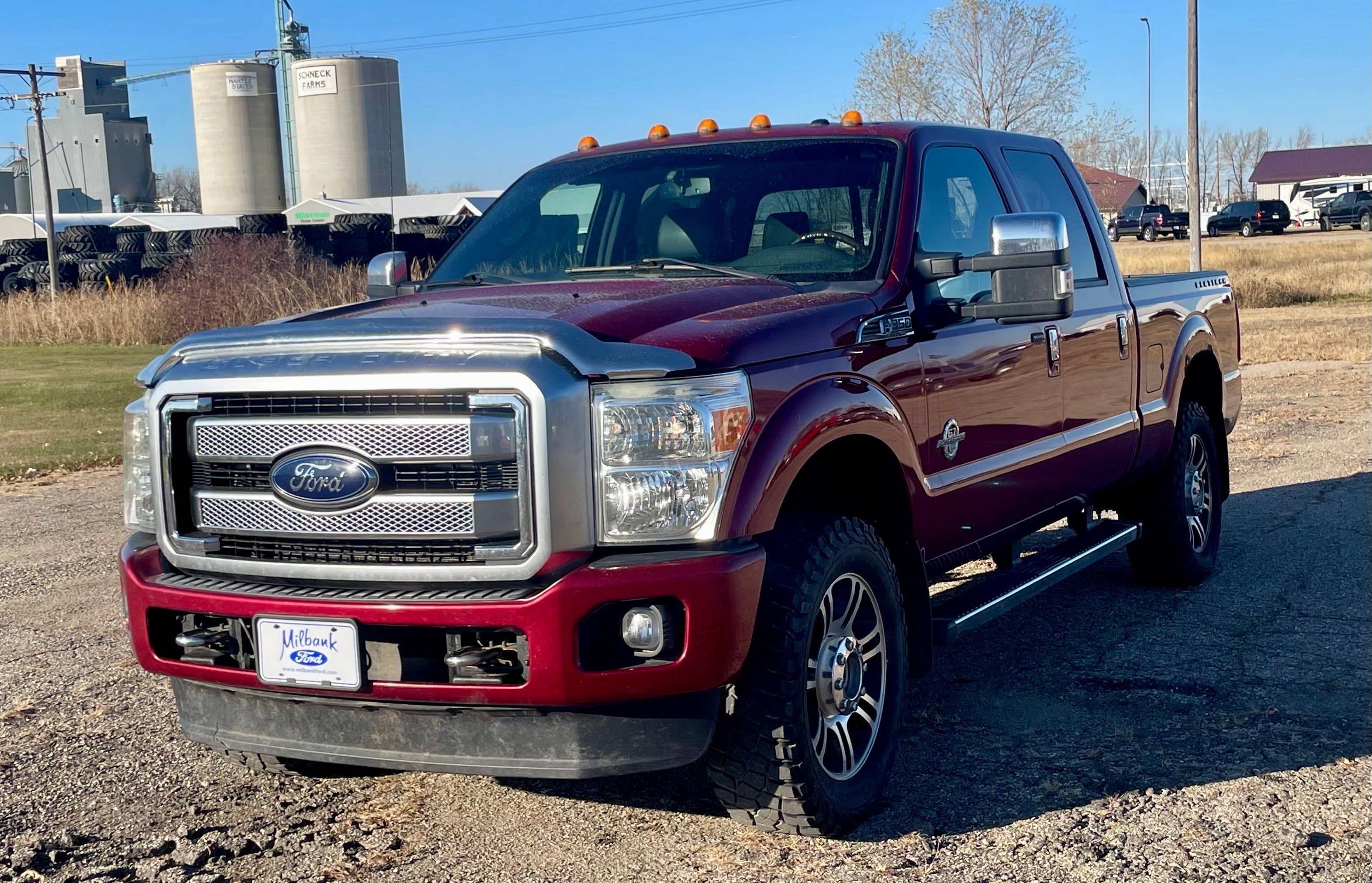 2014 Ford Super Duty F-350 SRW 4WD Crew Cab 6-3/4 Ft Box Platinum