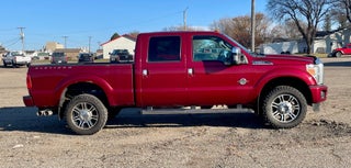 2014 Ford Super Duty F-350 SRW 4WD Crew Cab 6-3/4 Ft Box Platinum