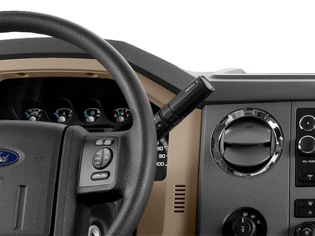 2014 Ford Super Duty F-350 SRW 4WD Crew Cab 6-3/4 Ft Box Platinum