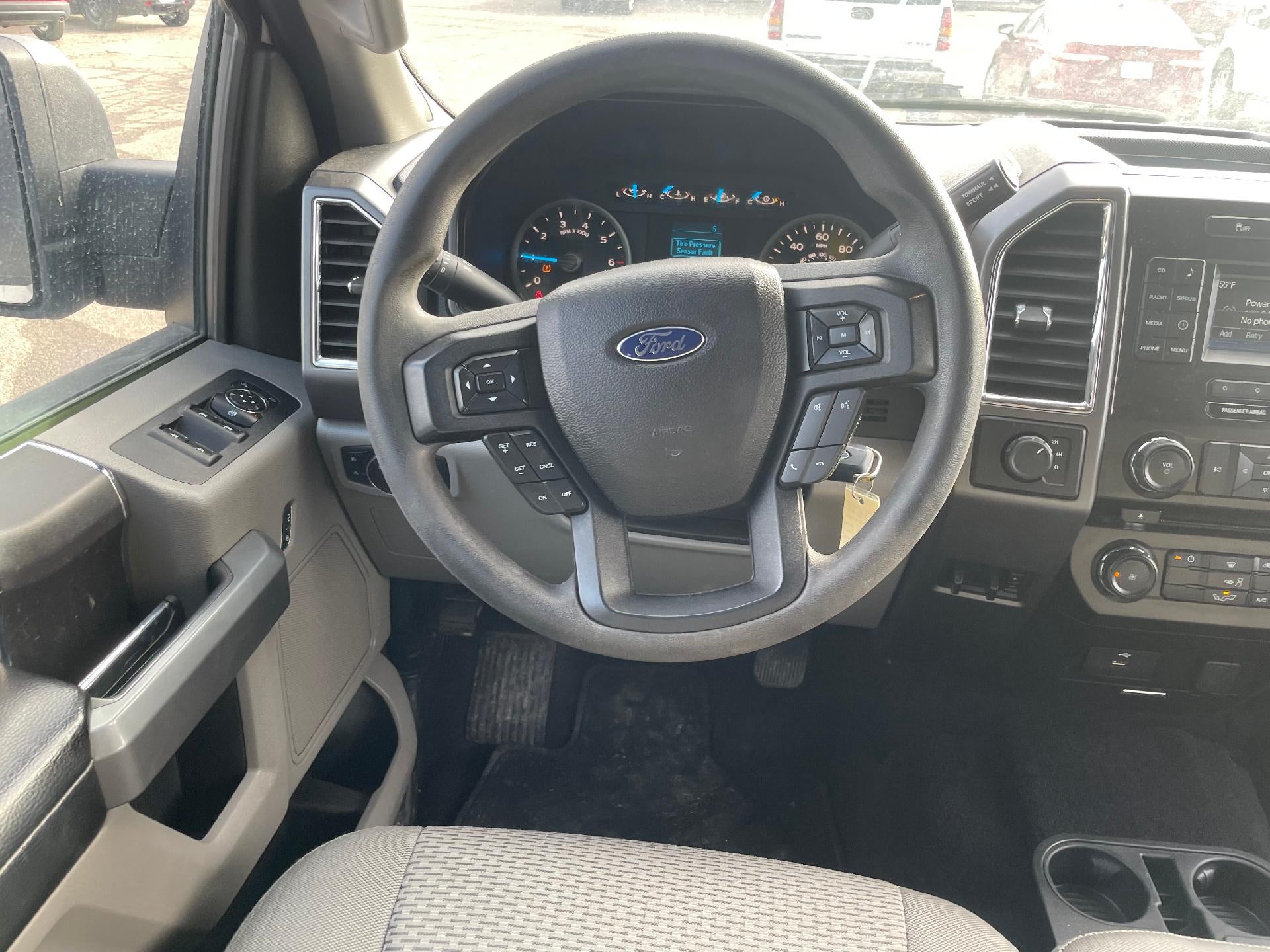 2016 Ford F-150 4WD SuperCrew 5-1/2 Ft Box XLT