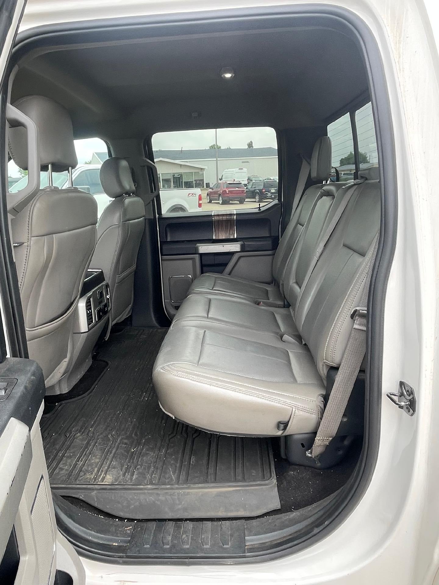 2019 Ford F-150 LARIAT 4WD SuperCrew 5.5' Box