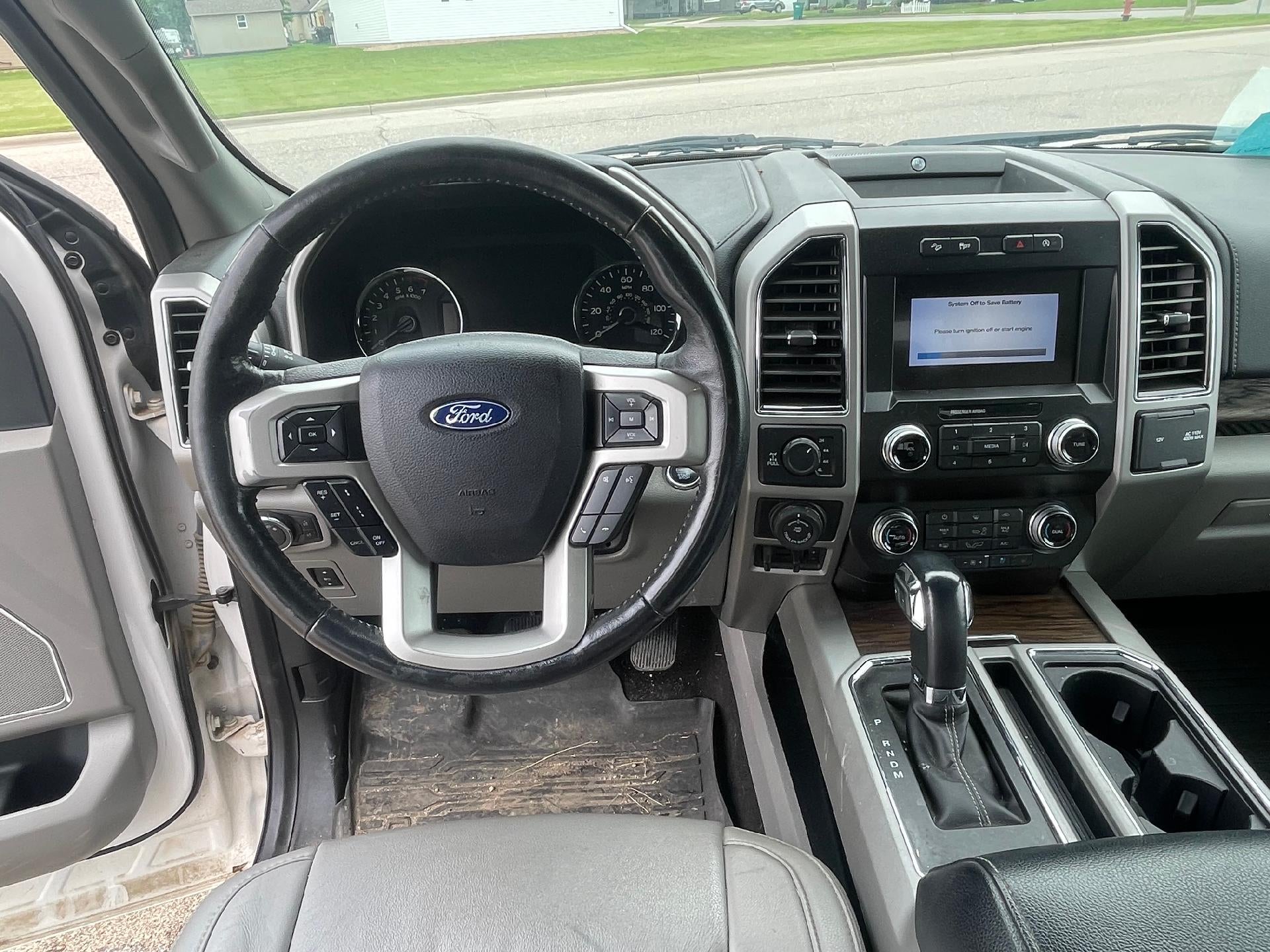2019 Ford F-150 LARIAT 4WD SuperCrew 5.5' Box