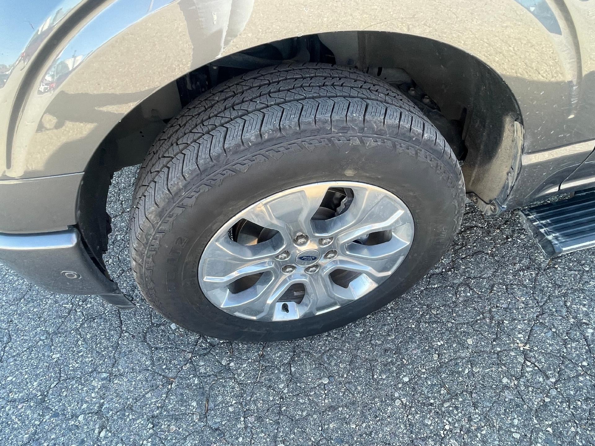 2023 Ford F-150 Platinum 4WD SuperCrew 5.5' Box