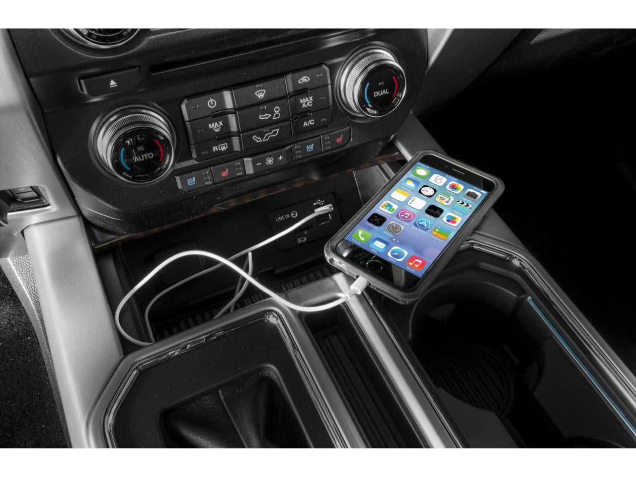 2015 Ford F-150 4WD SuperCrew 6-1/2 Ft Box Platinum