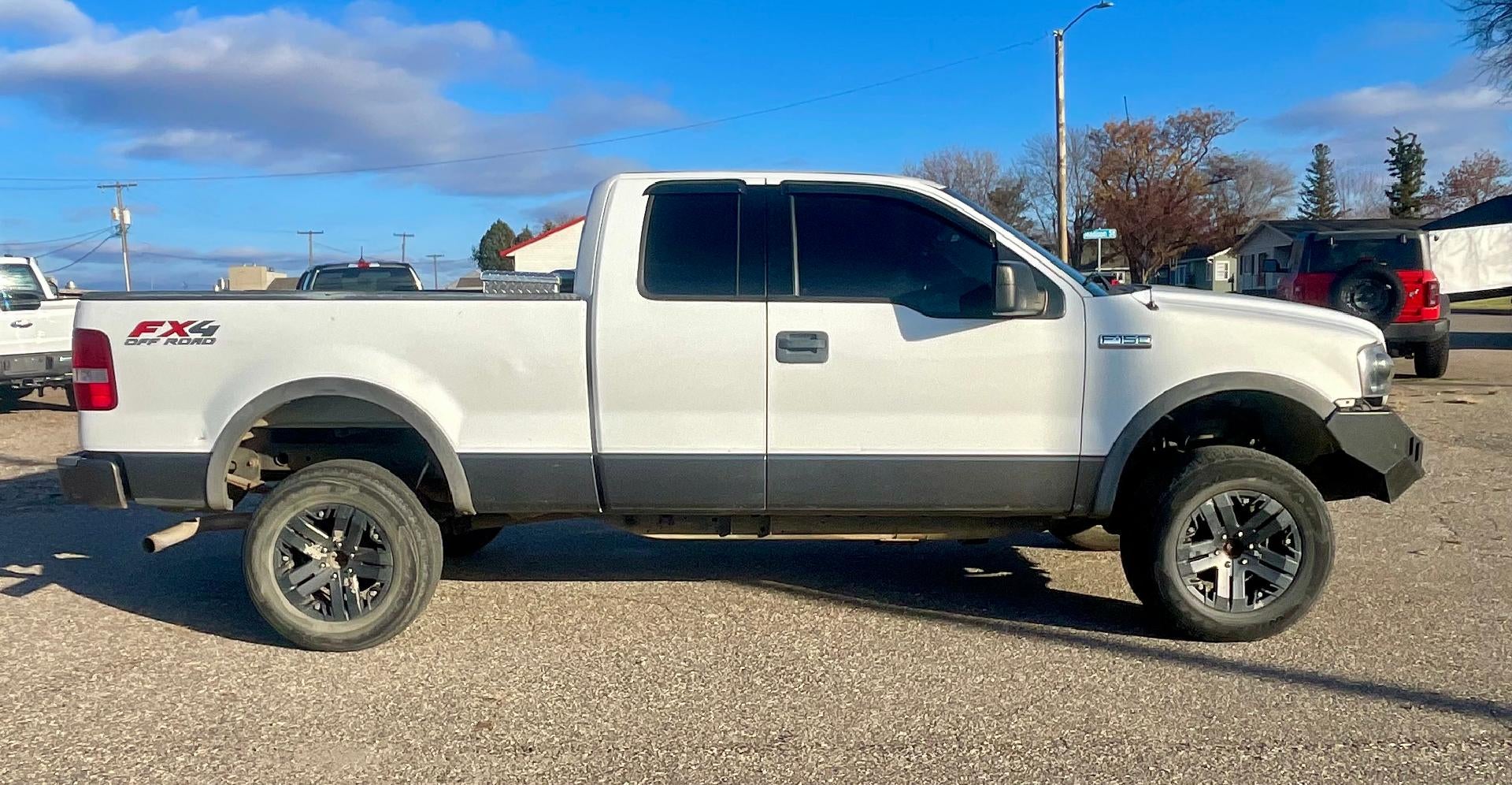 2004 Ford F-150 XLT