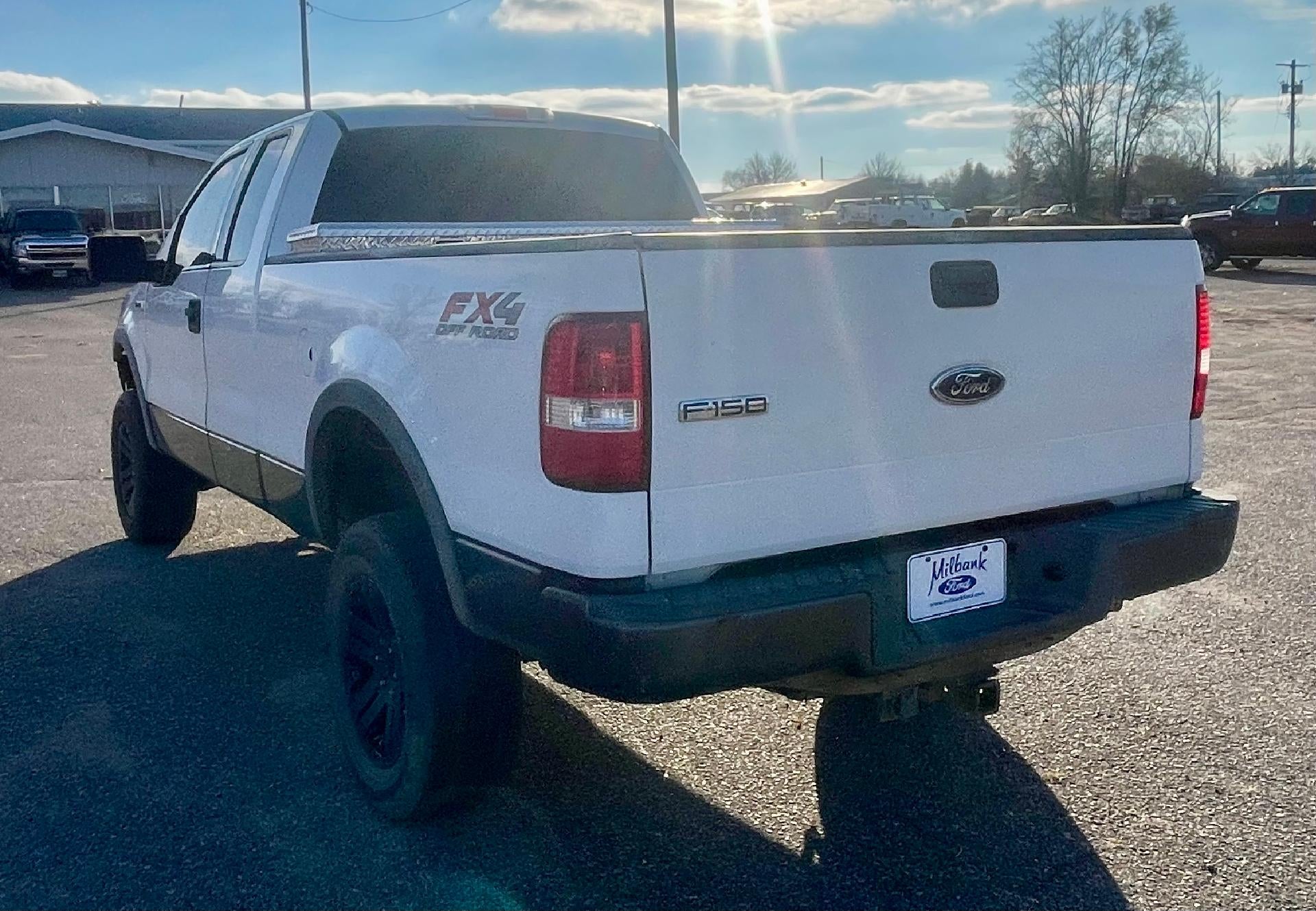 2004 Ford F-150 XLT