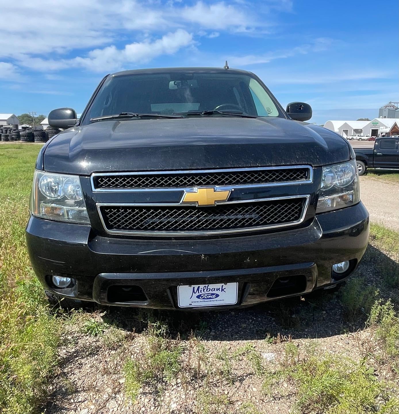 2014 Chevrolet Suburban 4WD LT