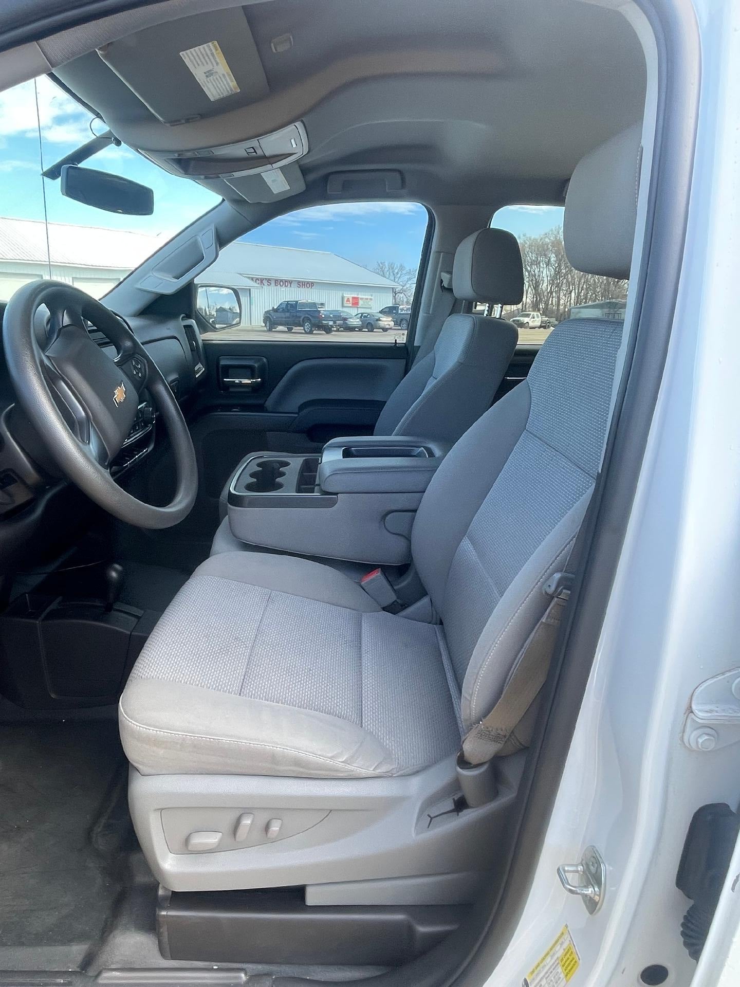 2014 Chevrolet Silverado 1500 Crew Cab Standard Box 4-Wheel Drive Work Truck w/1WT